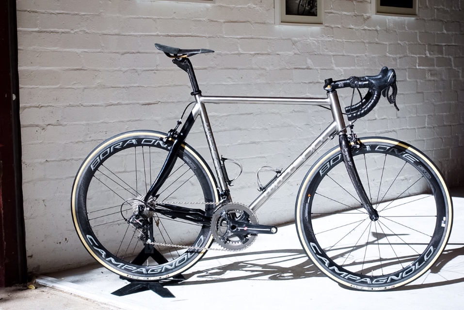  Custom titanium road bicycle with Colnago carbon stays build at SkunkWorksBikes