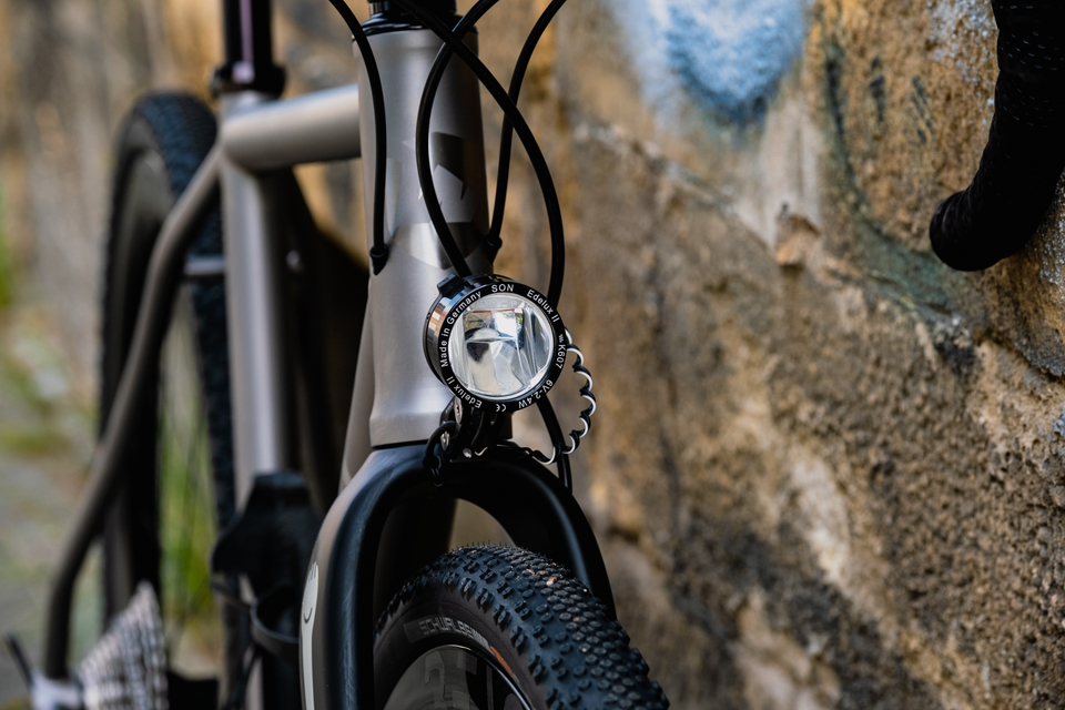 Custom titanium gravel bicycle with Son Edelux Led dynamo headlight