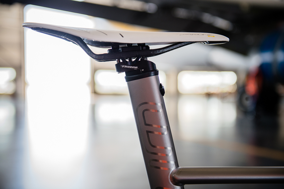 titanium frame with made in Italy Thecno seatmast